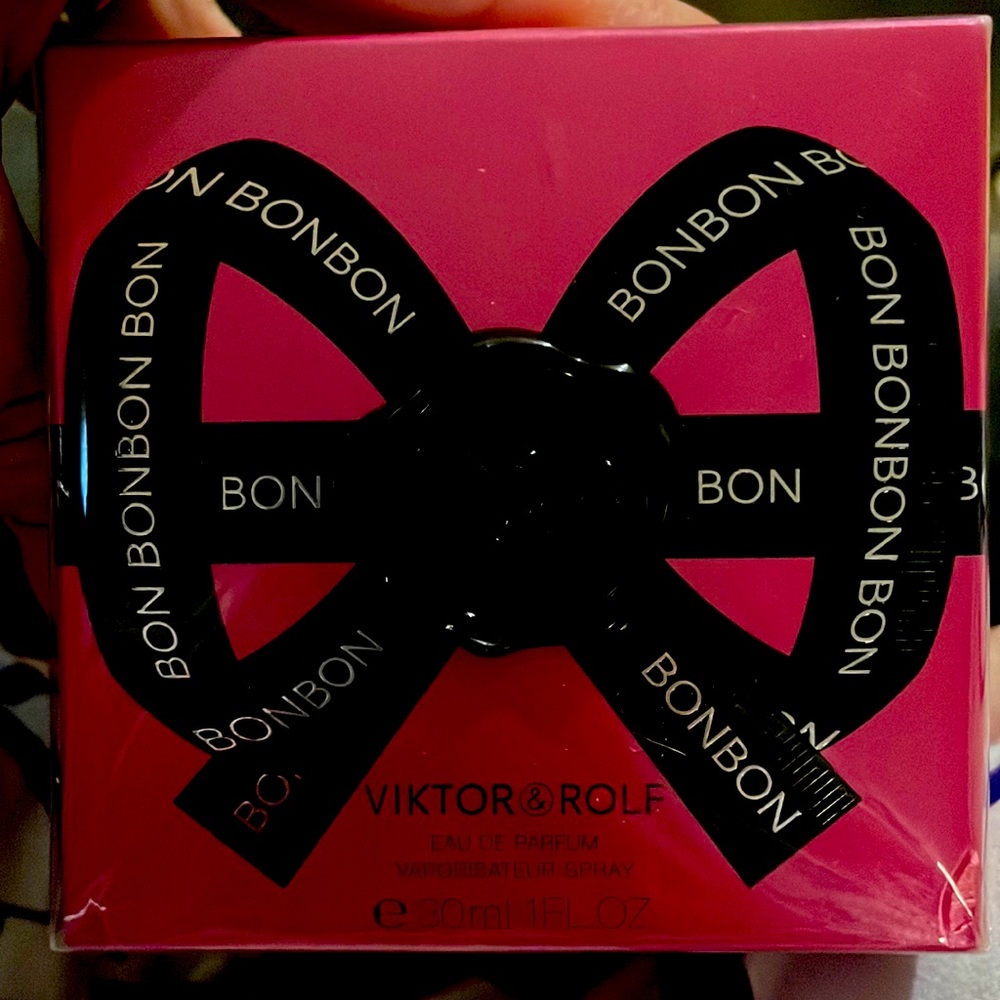 Womens perfume, brand new